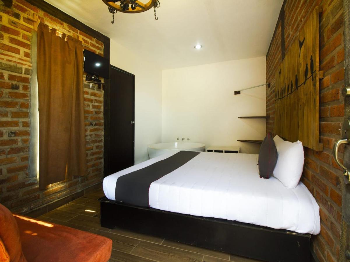 Hotel Cabañas Azul Tequilana Arandas Exterior foto